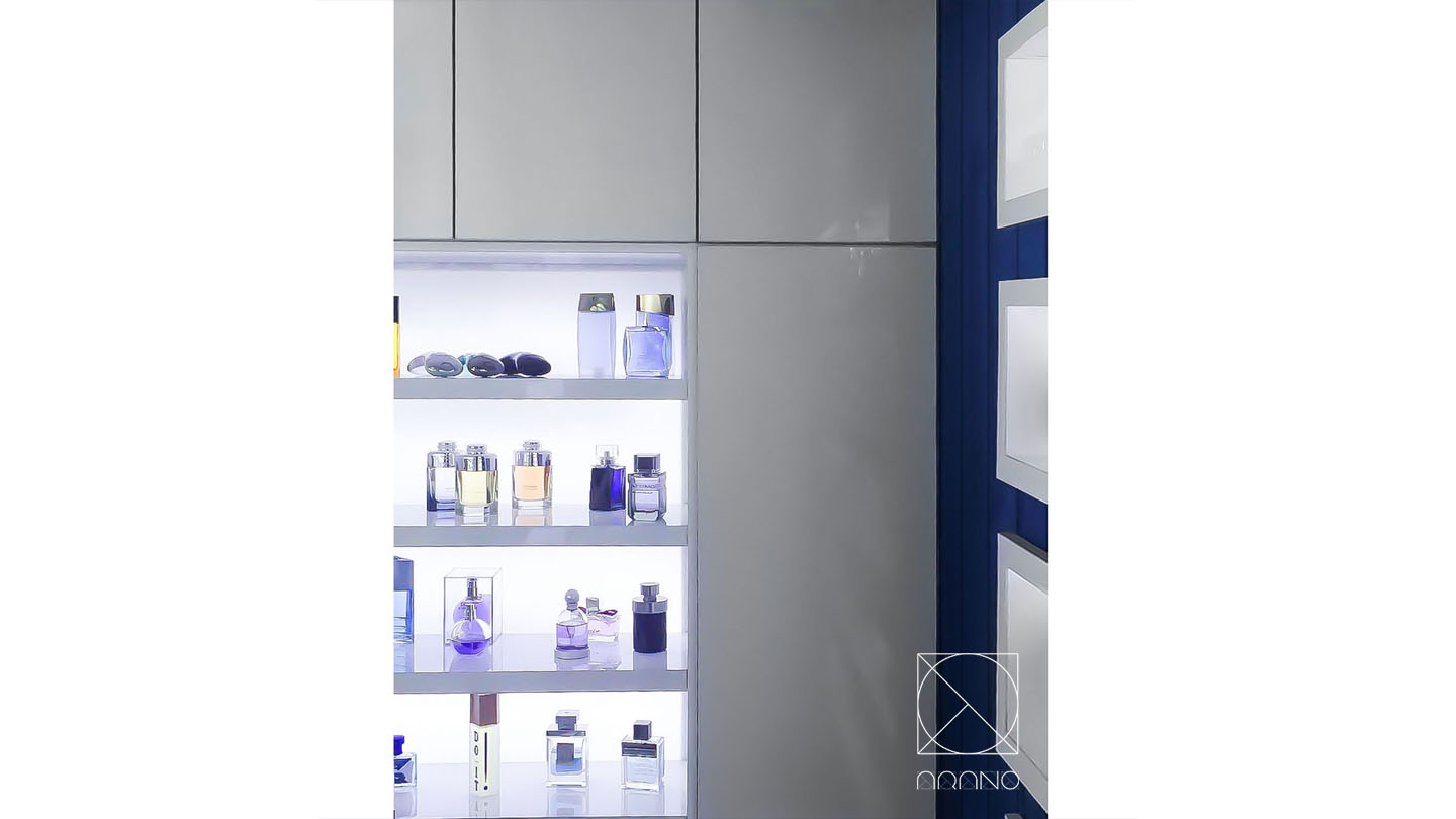 طراحی داخلی فروشگاه عطر و ادکلن گل یخ